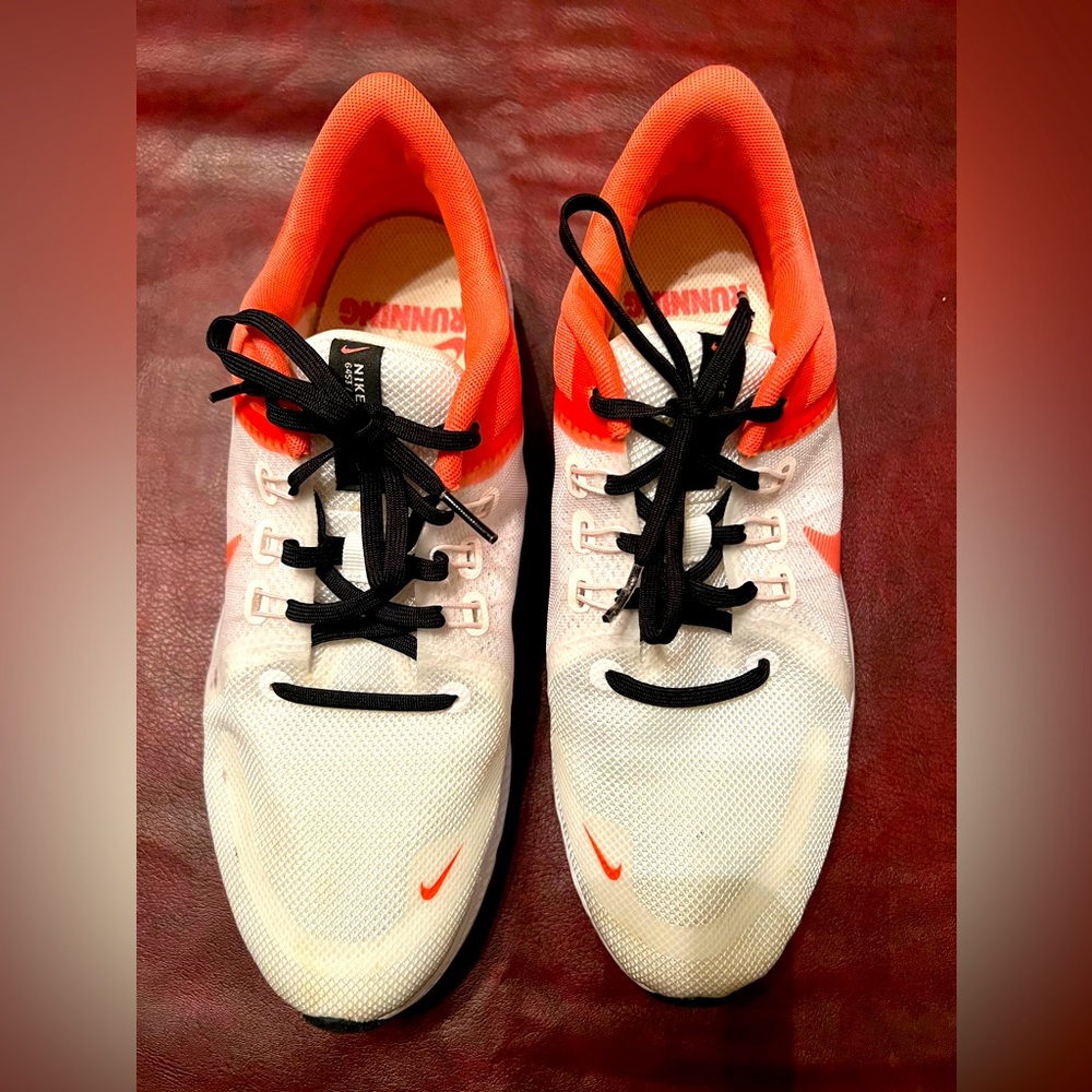 Nike Running Shoes - White and Orange